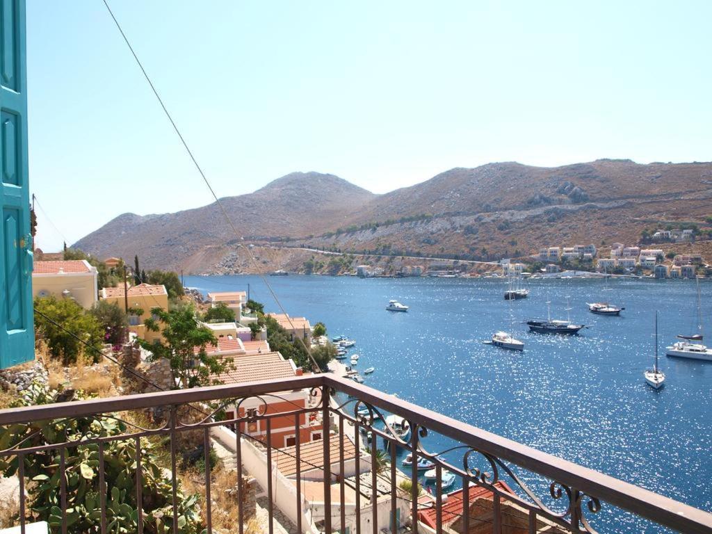 Andreas Apartments Simi Dış mekan fotoğraf