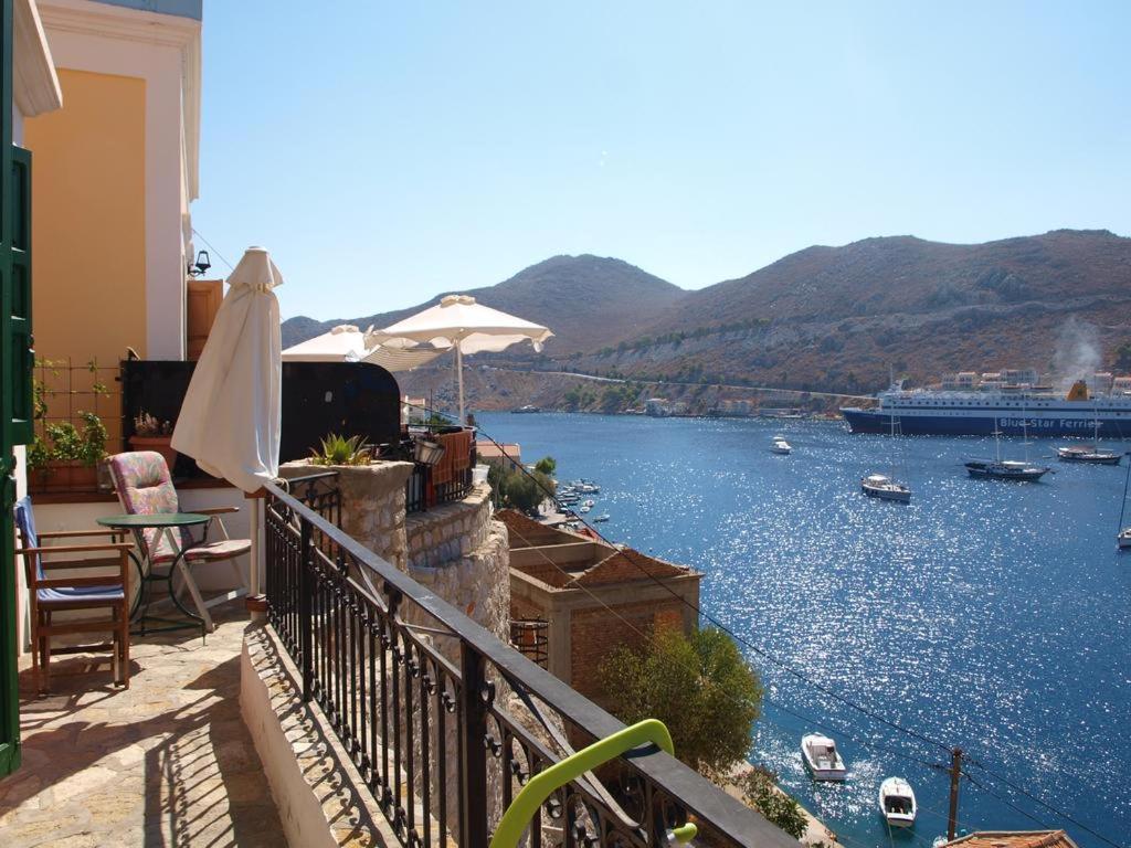Andreas Apartments Simi Dış mekan fotoğraf